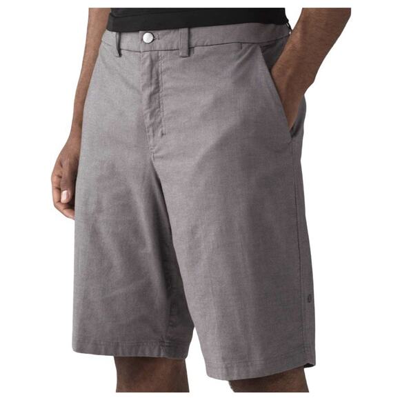 Lululemon Mens Shorts The Works Quick Oxford Size 32 Gray Inseam 11” - Picture 2 of 5